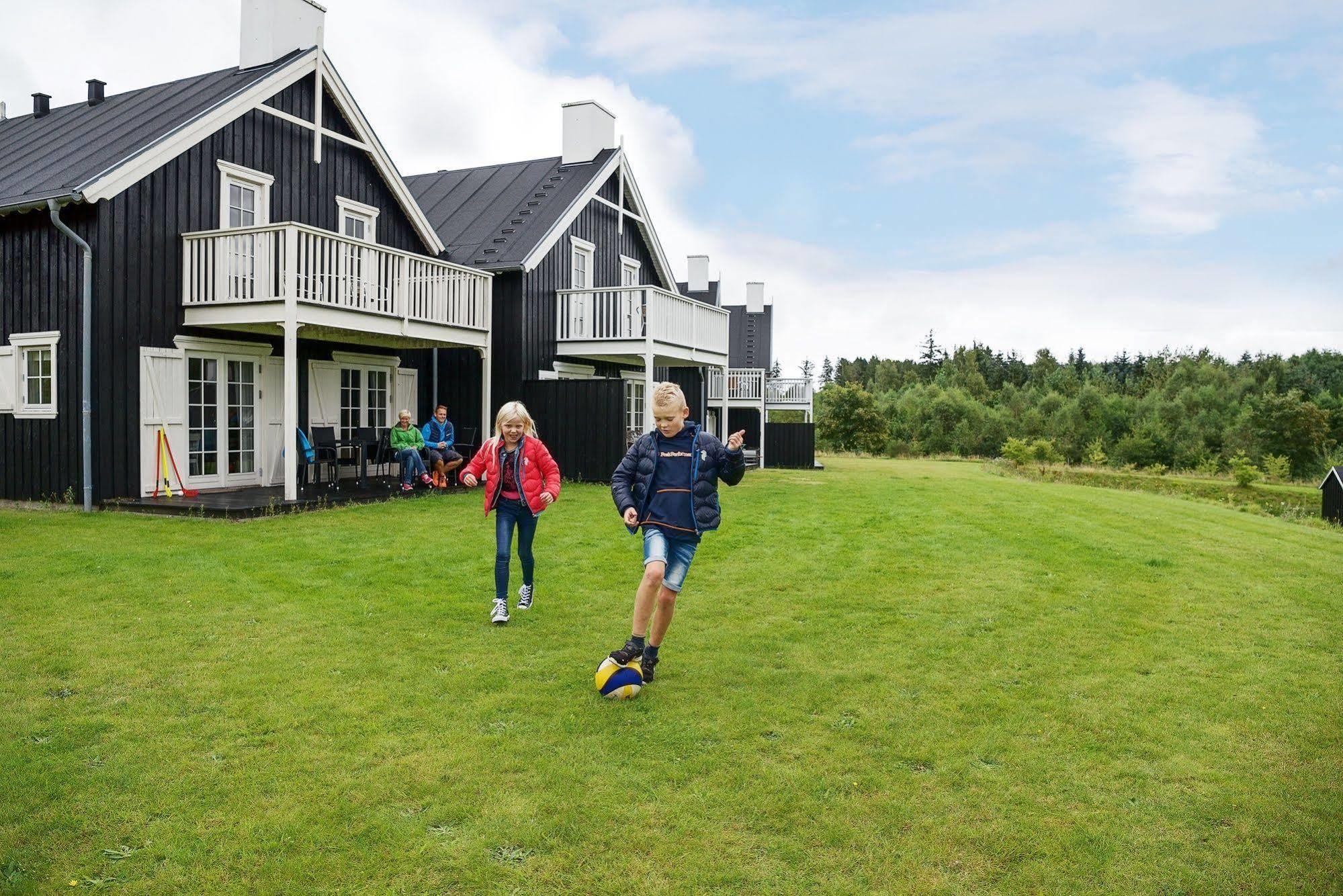 Dayz Sohojlandet Golf Resort Gjern Kültér fotó